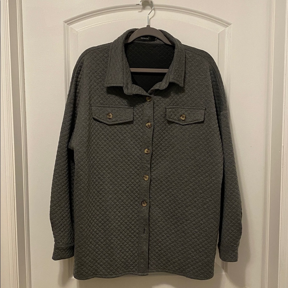 Quilted Button-Up Shirt/Jacket - Dark Gray
Size L